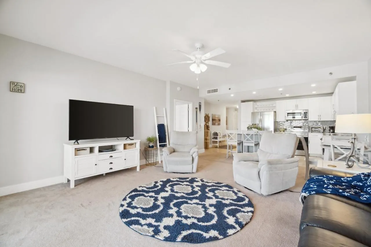 Luxury 3Bd 3Ba Plus Bunks Beach Condo! Ocean Views! Free Beach Chairs & Umbrella Service! By Dolce Vita Getaways Pcb Panama City Beach 0*,