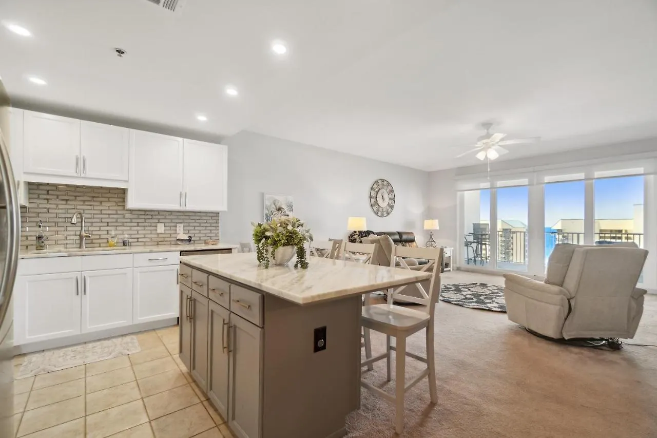 Luxury 3Bd 3Ba Plus Bunks Beach Condo! Ocean Views! Free Beach Chairs & Umbrella Service! By Dolce Vita Getaways Pcb Panama City Beach 0*,  United States