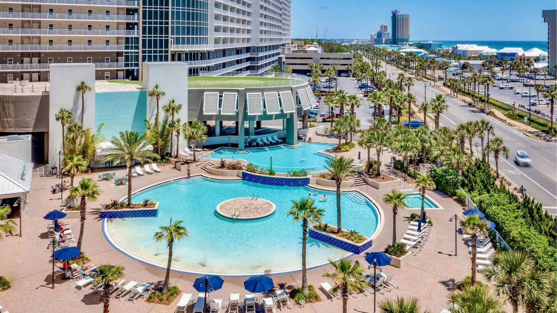 Apartment Luxury 3Bd 3Ba Plus Bunks Beach Condo! Ocean Views! Free Beach Chairs & Umbrella Service! By Dolce Vita Getaways Pcb Panama City Beach